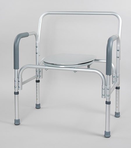 Кресло-стул с санитарным оснащением 10589 повышенной грузоподъёмности